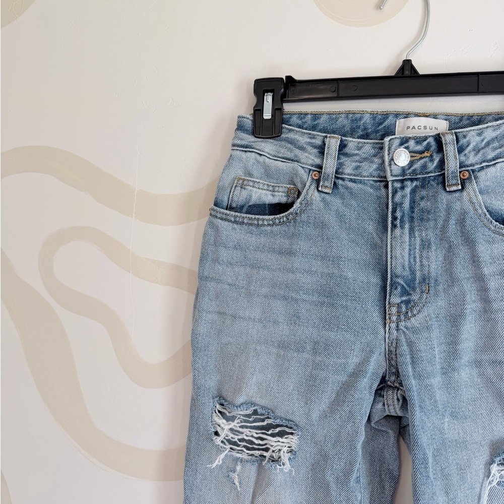 PacSun Light Wash Ripped Boyfriend Jeans
